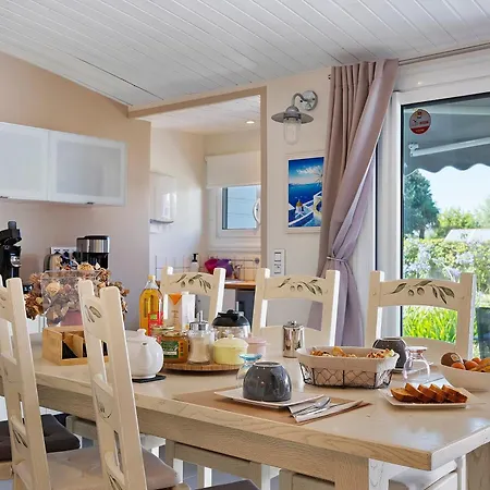 D'hôtes Les Agapanthes Alojamento de Acomodação e Pequeno-almoço